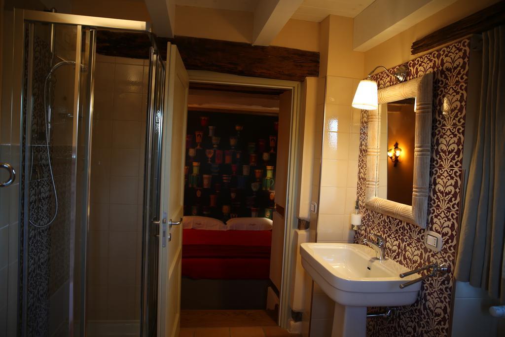 Scardalano Resort Morcone Room photo